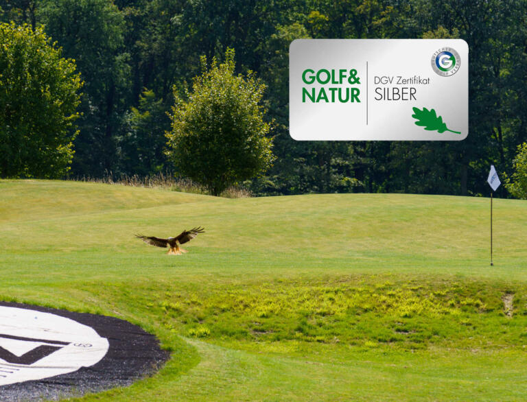 Golfplatz des Hofgut Georgenthal mit Golf & Natur Silber-Zertifikat für nachhaltiges Golfplatzmanagement.